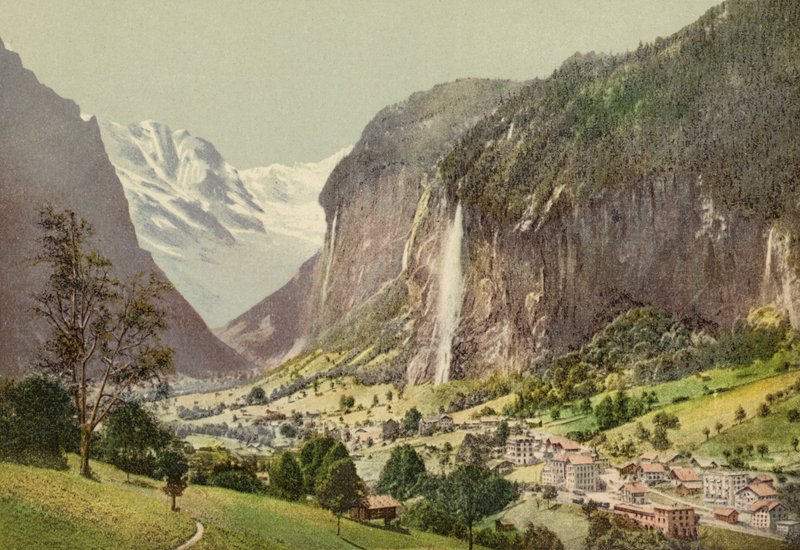 Berner Oberland: Lauterbrunnen (värillinen kuva) tekijältä Swiss Photographer