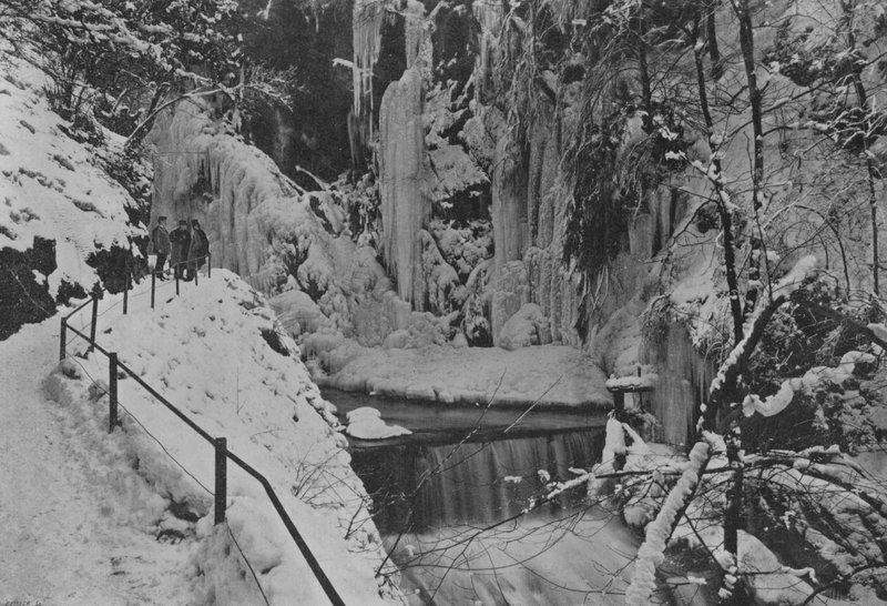 Gorges du Taubenloch, pres Bienne (m/w kuva) tekijältä Swiss Photographer
