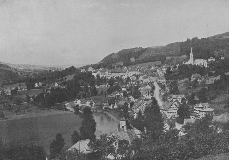 Lichtensteig, Toggenbourg, Canton de Saint-Gall (valkoinen kuva) tekijältä Swiss Photographer