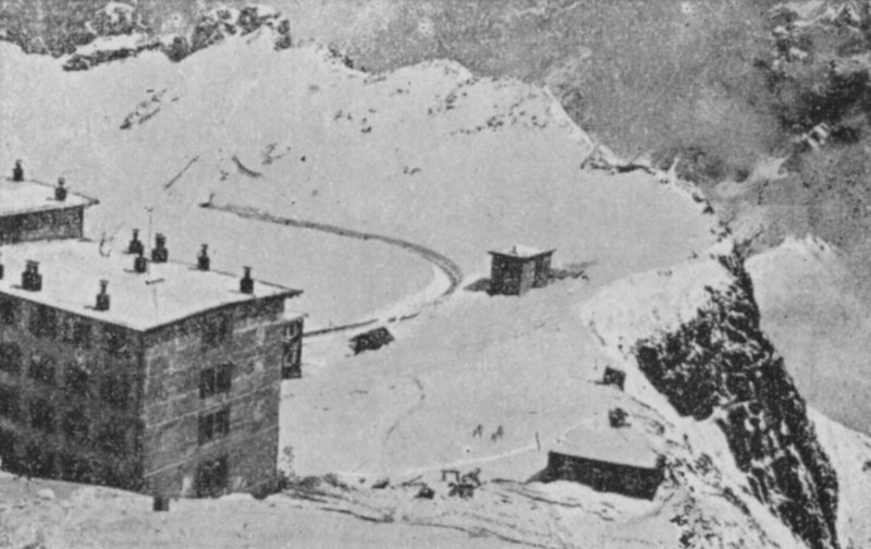 Rochers de Naye, Vaud talvella, korkeus 2044 metriä (b/w kuva) tekijältä Swiss Photographer