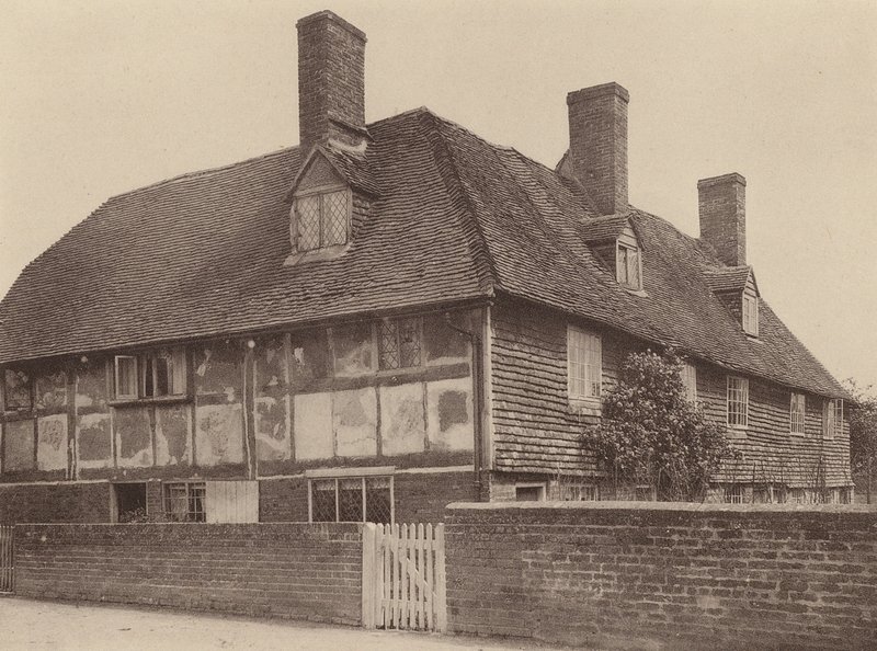 Northbridge Streetillä, lähellä Robertsbridgeä, Sussex (s/w-kuva). tekijältä William Galsworthy Davie