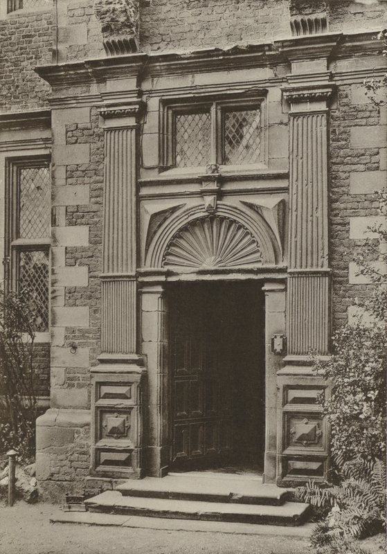 Doorway, Aston Hall, Warwickshire (m/w kuva) tekijältä William Galsworthy Davie