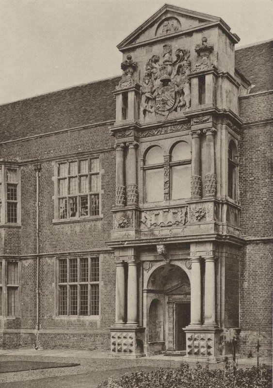 Doorway, North Wing, Cobham Hall, Kent (m/v kuva) tekijältä William Galsworthy Davie