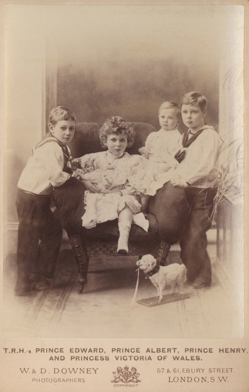 Prinssi Edward, prinssi Albert, prinssi Henry ja Walesin prinsessa Victoria tekijältä William and Daniel Downey
