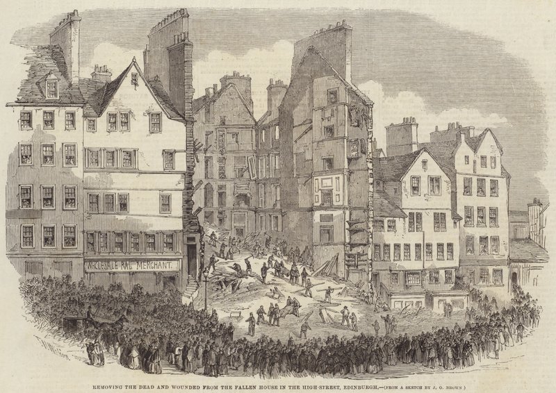 Kuolleiden ja haavoittuneiden poistaminen kaatuneesta talosta High-Streetissä, Edinburghissa tekijältä after Thomas Harrington Wilson