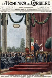 Benito Mussolini pitää puheensa Rooman oopperan Teatro Realessa hallinnon johtajien edessä. Achille Beltramen kuvitus. "La Domenica del Corriere" 24. maaliskuuta 1929