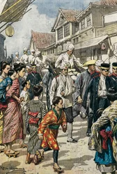 Venäjän-Japanin sota (1904-1905). Ya-Lun taistelun ensimmäisten loukkaantuneiden saapuminen Tokioon (helmikuu 1904). Kuva: Achille Beltrame elokuvalle "La Domenica del Corriere". Etsaus.
