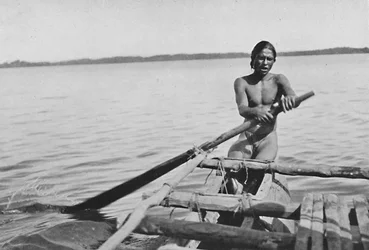 Kalastaja kanootilla, c1890, 1910