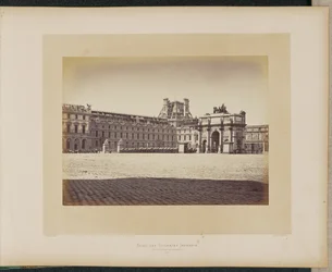Tuleen sytytetty Tuileries