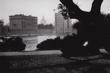 Kalifornia: Oakland, Lake Merritt, kaupungin sydämessä, upeiden rakennusten ja monien kauniiden kotien ympäröimänä (m/v kuva)
