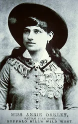 Annie Oakley (1860-1926) (m/w kuva)