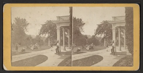 East Lawn ja Portico, Oneida Community, New Yorkin osavaltio, n. 1870 (b/w kuva)