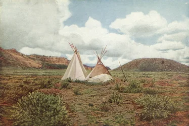Apache Landissa, Arizonassa (värillinen kuva)