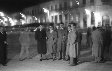 CROTONE - KARNEVAALI KUMMITUS