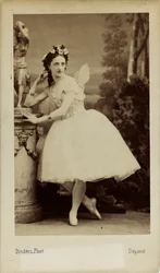 Balettitanssija Marfa Muravjovan 1838-1879 muotokuva baletissa Diavolina..., 1863.