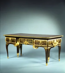 Louis XIV litteä kirjoituspöytä