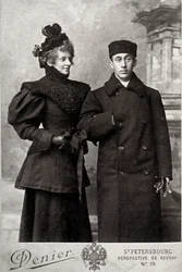 Zinaida Gippius, venäläinen runoilija, taidehistorioitsija Akim Volynsky, c1890-c1894.