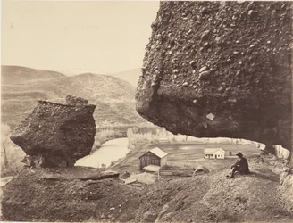 Hanging Rock, Echo Cañonin juurella