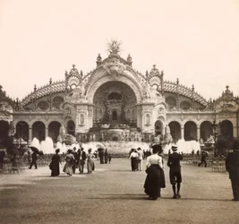 Vuoden 1900 maailmannäyttely - Universelle de 1900 -näyttely Pariisissa: Vesitorni - yksityinen kokoelma