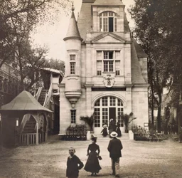 Vuoden 1900 maailmannäyttely - Universelle de 1900 -näyttely Pariisissa: Pavillon du Luxembourg - yksityinen kokoelma
