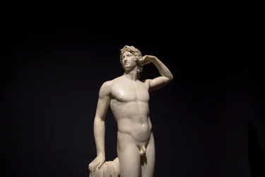 MILAN, ITALIA - Kesäkuu 2020: antiikin veistos Apollo Crowing Himself - 1782 - Ant..., 2019 (kuva)