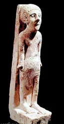 Egyptiläisvaikutteinen patsas, Ammanista, 900-500 eaa