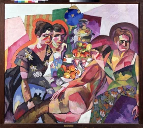 Naiset ja hedelmät. Kolme kukkapukuista naista ympäröivät hedelmäkulhoja, samovaarin, pullon, kannun ja makuuasennossa olevan alaston naisen. Aristarkh Vasilyevich Lentulov (Lentulov) (1882-1943) maalaus, öljy kankaalle