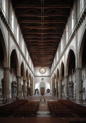 Renessanssi: Basilica Santa Crocen sisäkuva Arnolfo di Cambio (1245-1302 / 1310) projisoima (Basilica santa crocen sisäkuva) 1294 Basilica Santa Croce, Firenze, Italia