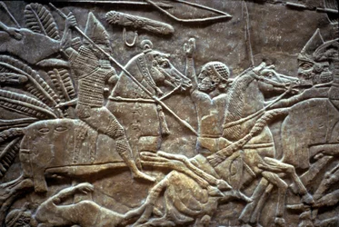 Ashurbanipal Til-Tuban taistelussa 650-620 eKr