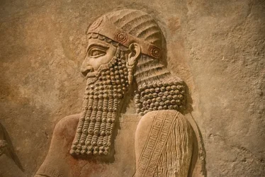 Yksityiskohta Assyrian kuningas Sargon II:sta kuningas Sargonin palatsista Khorsabadissa, noin 716-713 eaa.