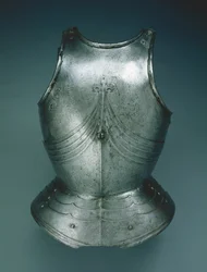 Goottilainen rintakilpi, Innsbruck, 1400-luvun loppu (teräs)