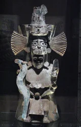 Suitsukepoltin jumalan Tlaloc muodossa, Tlahuac, myöhäinen postklassinen aika, n. 1500