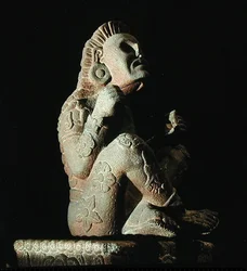Xochipilli (katso myös 207566), Late Post Classic Period (1300-1521) (kivi)