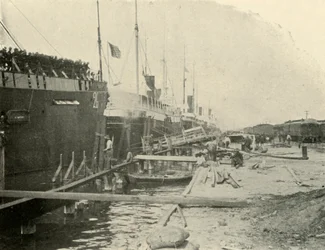Dockissa, 10. kesäkuuta, Espanjan ja Amerikan sota, 1898, 1899.