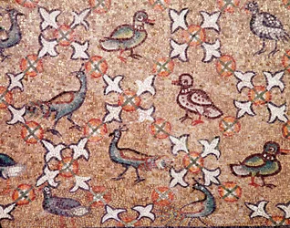 Linnut (yksityiskohta mosaiikista, 5. vuosisata)