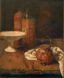 Asetelma marasquino-pullolla ja kulholla