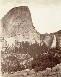 Cap of Liberty ja Nevada Fall, Yosemite, n. 1872, painettu n. 1876.