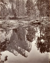 Kolmen veljeksen peilikuva, Yosemite, n. 1872, painettu n. 1876.
