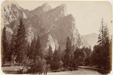 Kolme veljestä, 4480 jalkaa, Yosemiten laakso
