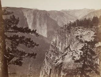 Ensimmäinen näkymä Yosemiten laaksoon Mariposa Traililta, 1865-66
