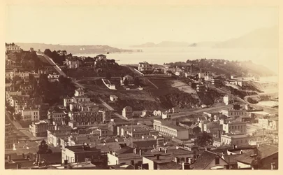 [Golden Gate Telegraph Hilliltä, S.F.]