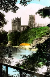 Durhamsin kolmitornit, 1900-luku.