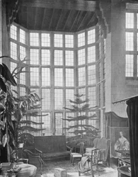 Stanway: Hallin suuri ikkuna