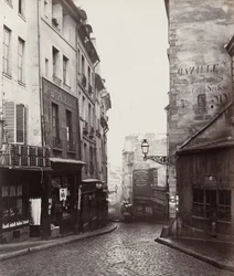 Rue de la Montagne-Sainte-Geneviève lähellä Rue Laplacen risteystä