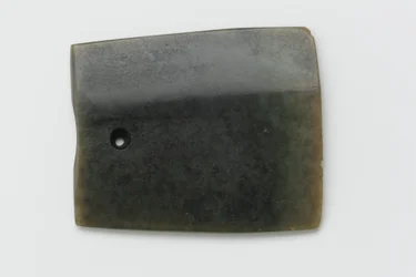 Osa chang-, Shang- tai Western Zhou -dynastiasta (jade)