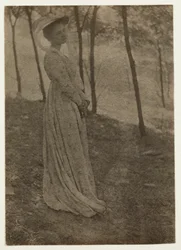 Julia Hall McCune, n. 1897.
