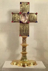 Paavi Urbanus V:n (1310-70) pyhäinjäännösristi, 1368-78