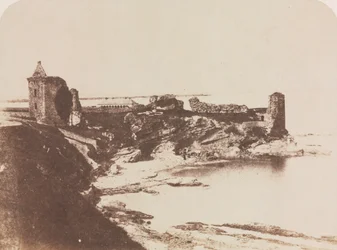 St. Andrewsin linna, kaakosta