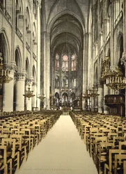 Notre Dame, sisustus, Pariisi, Ranska, n. 1890-1900 (valomekaaninen painatus)