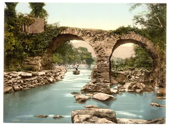 Vanha Weirin silta. Killarney, County Kerry, Irlanti, n. 1890-1900 (valokuva)